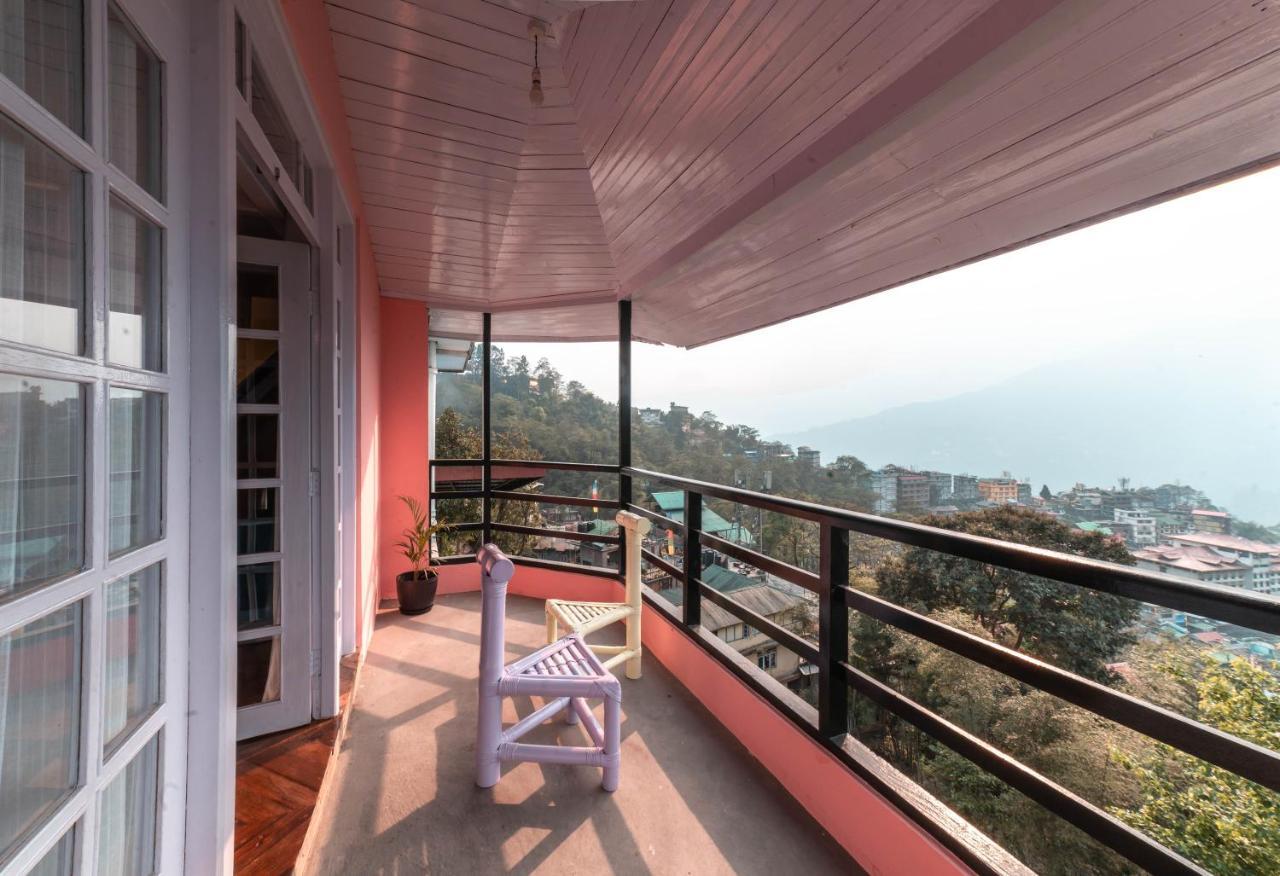 Tag Along 2 0 Hostel Gangtok Kültér fotó