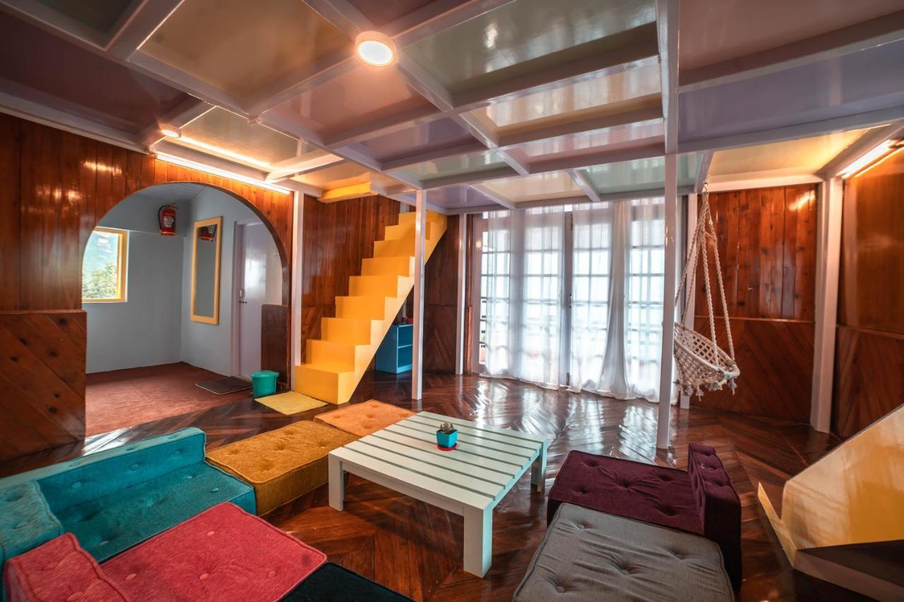 Tag Along 2 0 Hostel Gangtok Kültér fotó