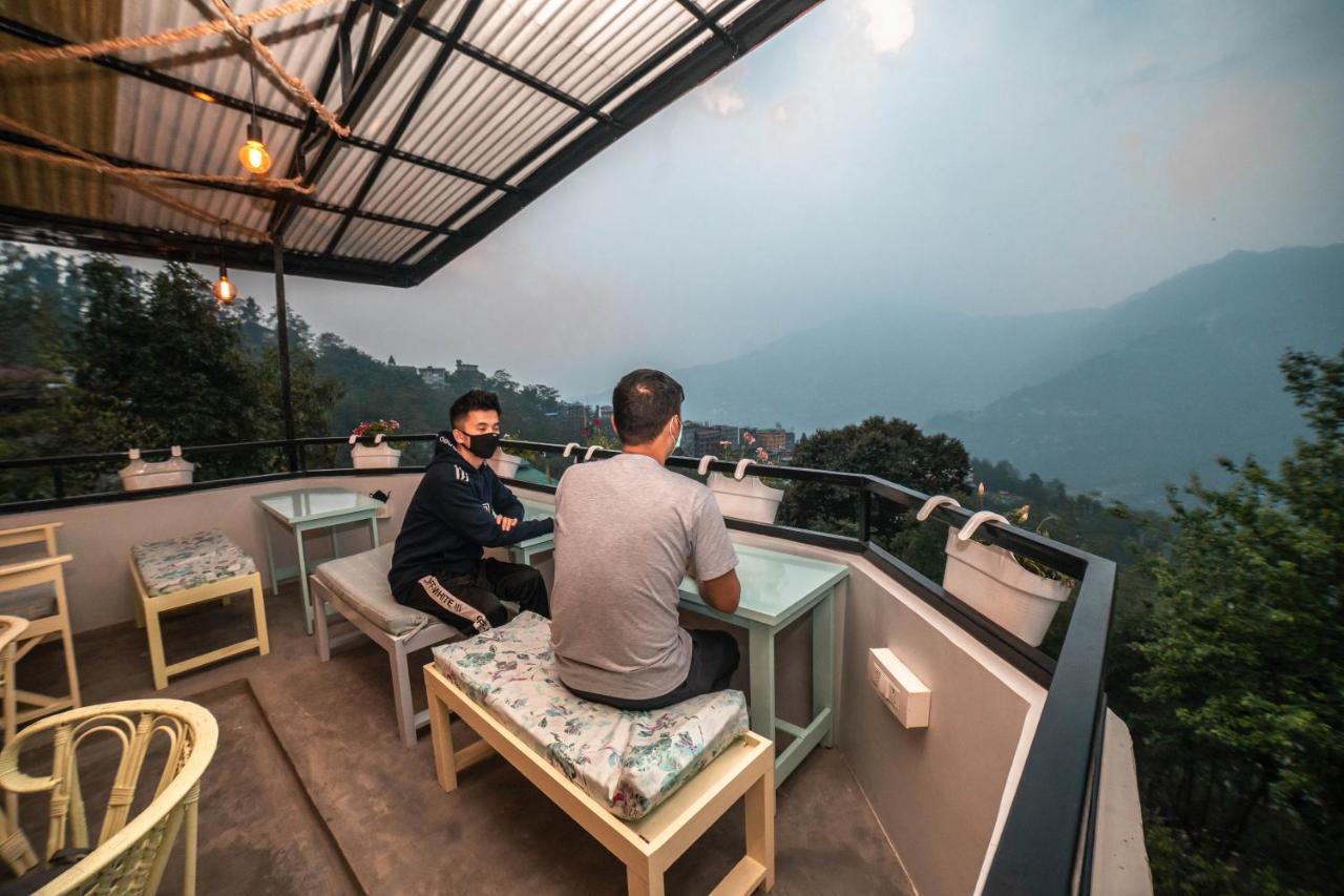 Tag Along 2 0 Hostel Gangtok Kültér fotó